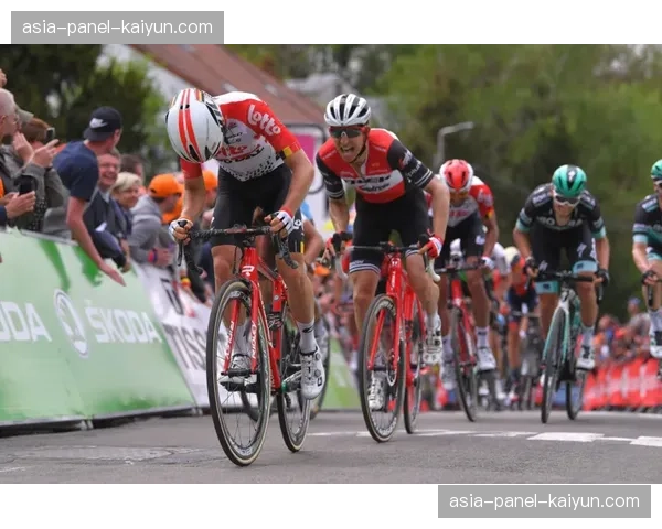 观点：春季古典赛是否应减少一些鹅卵石路段以降低车手风险？